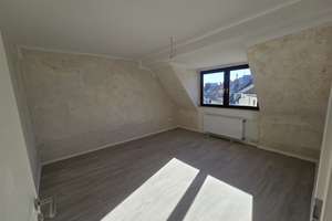 Frisch sanierte 3 Zimmerwohnung in Derendorf ab dem 30.04. – Weißenburgstraße 75, 40476 Derendorf, Düsseldorf – Vorschaubild 1