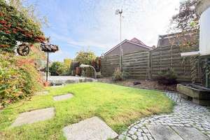 * TOP Lage * Garage * Sehr gute Raumaufteilung * Anbau möglich * Überdachte Terrasse * – Die vollständige Adresse der Immobilie erhältst du vom Anbieter., 26826 Weener – Vorschaubild 6