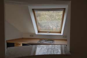 S-Süd am Rand der Weinberge, helle 1,5-Zi.-Whng., Weitblick, teilmöbliert, Balkon, EBK, TG – Die vollständige Adresse der Immobilie erhältst du vom Anbieter., 70199 Heslach, Stuttgart – Vorschaubild 7