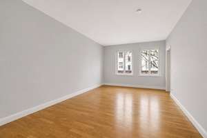 Großzügige 5-Zimmer-Gartenwohnung mit Terrasse & TG-Stellplatz in Charlottenburg – Die vollständige Adresse der Immobilie erhältst du vom Anbieter., 14057 Charlottenburg, Berlin – Vorschaubild 7