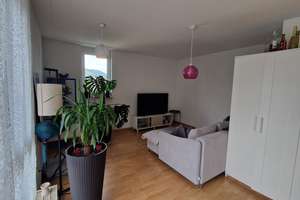 2-Zimmer-Wohnung in der Heidelberger Weststadt – zentrale Lage – Die vollständige Adresse der Immobilie erhältst du vom Anbieter., 69115 Weststadt, Heidelberg – Vorschaubild 1