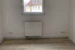 Top Dachgeschosswohnung mit Einbauküche/ Balkon – Henschelstr 1, 38114 Viewegsgarten-Bebelhof, Braunschweig – Vorschaubild 12