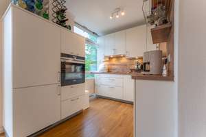 NATURNAH - GEHOBEN - LUKRATIV
 Kernsanierte Wohnung in sehr begehrter Lage – Die vollständige Adresse der Immobilie erhältst du vom Anbieter., 81927 Englschalking, München – Vorschaubild 4