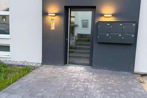 Erstbezug |3-Zimmer EG/OG Wohnung | EBK | Stellplatz | Keller | A+ |  – Niedersachsenweg 6, 49504 Lotte – Vorschaubild 3