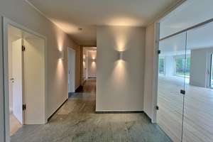 Stil & Raum im Brucker Holt! Exquisite Luxus-Wohnung mit EBK, Kamin & Gartenterrasse – Die vollständige Adresse der Immobilie erhältst du vom Anbieter., 45133 Bredeney, Essen – Vorschaubild 4