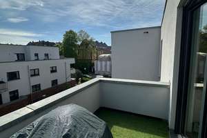 Lev.-Opladen: Traumhafte 3-Zimmer-Wohnung mit Sonnenbalkon, EBK, u. v. m.!