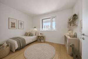 Buntes Treiben auf zwei Ebenen: Ihre Maisonette-Wohnung mit eigener Dachterrasse! – Die vollständige Adresse der Immobilie erhältst du vom Anbieter., 22767 Altona-Altstadt, Hamburg – Vorschaubild 4