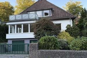 Stadtvilla mit Potenzial – Die vollständige Adresse der Immobilie erhältst du vom Anbieter., 24105 Düsternbrook, Kiel – Vorschaubild 1