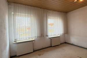 Zweifamilien-Doppelhaushälfte mit großem Entwicklungspotenzial – Die vollständige Adresse der Immobilie erhältst du vom Anbieter., 33647 Brackwede, Bielefeld – Vorschaubild 4