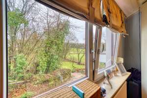 Einfamilienhaus mit Einliegerwohnung Feldrandlage – Die vollständige Adresse der Immobilie erhältst du vom Anbieter., 61381 Friedrichsdorf – Vorschaubild 12