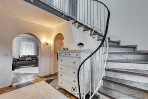 Wohnen mit Stil und Effizienz - Freistehendes Einfamilienhaus mit großem Garten und PV-Anlage! – Esslingen (Kreis) – Vorschaubild 8