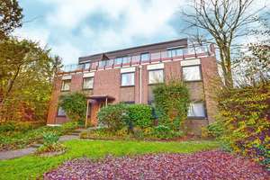 Ganz oben ist es am schönsten! Herrliche 111 m² Endetage mit Freiblick, ideal für 1 oder 2 Personen