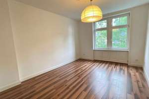 Kompakte 2-Zimmer-City-Wohnung mit Tageslichtbad in Parknähe! – Platter Straße 60, 65193 Nordost, Wiesbaden – Vorschaubild 4