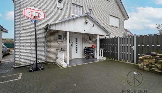 Bild von ***Mehrfamilienhaus  mit 3 WE in Delmenhorst – Eigennutzung und Vermietung sinnvoll kombiniert