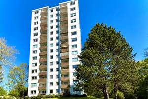 Zuhause für die ganze Familie – 4-Zimmer-Wohnung mit Garage am beliebten Eckbusch, sofort verfügbar – Die vollständige Adresse der Immobilie erhältst du vom Anbieter., 42113 Uellendahl-Katernberg, Wuppertal – Vorschaubild 3