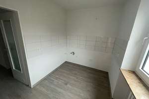 Ansprechende  3-Zimmer-Wohnung mit Wand und Bodenbelag – 44149 Kley, Dortmund – Vorschaubild 6