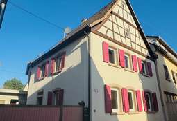 Außenansicht Straßenseite 1