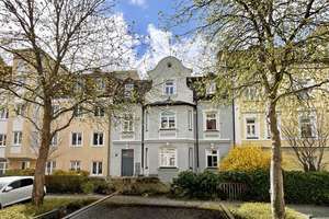 AIGNER - Charmantes, denkmalgeschütztes Dreiparteienhaus in Bestlage Milbertshofen