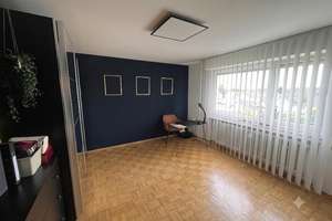 Großzügige 4-Zimmer-Wohnung mit drei Loggien in Köln-Eil
 – Neue Eiler Str. 10, 51145 Eil, Köln – Vorschaubild 3