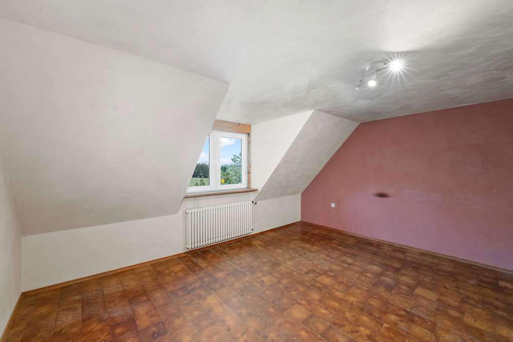 Immobilie in Illmensee - Viel Platz für Ihre Ideen – Großzügiges Wohnhaus mit Geschichte und viel Natur am Höchsten - Bild 7