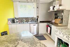 Lukrative Kapitalanlage:Maisonette + 335 m² Gewerbe + Doppelgarage – Esslingen (Kreis) – Vorschaubild 8