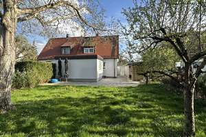 Renovierte Doppelhaushälfte mit Garten und Garage in München Laim – Die vollständige Adresse der Immobilie erhältst du vom Anbieter., 80689 St. Ulrich, München – Vorschaubild 2
