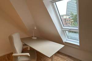 Neu renovierte, großzügige 2-3 Zi. Maisonette DG-Wohnung in bester Lage von St. Pauli – Die vollständige Adresse der Immobilie erhältst du vom Anbieter., 20359 St. Pauli, Hamburg – Vorschaubild 3