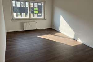 für 2 Personen mitten in der City, vollständig modernisiert - Ihr neues Zuhause – St.-Anton-Str. 21, 47798 Cracau, Krefeld – Vorschaubild 4