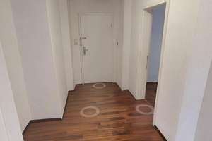 Schöne renovierte 2-Zimmer-Wohnung in Lu-Mitte mit Balkon – 67059 Mitte, Ludwigshafen am Rhein – Vorschaubild 4