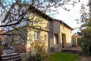 Zweifamilienhaus mit Garten in Berlin – Die vollständige Adresse der Immobilie erhältst du vom Anbieter., 12623 Mahlsdorf, Berlin – Vorschaubild 3