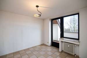 Freigezogene 4-Zimmer-Maisonettewohnung ca. 103 m²,mit zwei Balkonen & Tiefgaragenstellplatz Krefeld – Die vollständige Adresse der Immobilie erhältst du vom Anbieter., 47799 Cracau, Krefeld – Vorschaubild 5