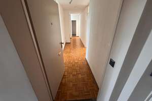 ERSTBEZUG nach SANIERUNG: Eislebener Str:  LUXUS 4-Zi-Whg, 92 m² - 2 Bäder - VHS 4.OG + SÜD-Loggia – Die vollständige Adresse der Immobilie erhältst du vom Anbieter., 10789 Charlottenburg, Berlin – Vorschaubild 13