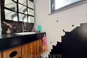 Einziehen, wohlfühlen, profitieren – großzügiges Dreifamilienhaus mit exklusiver Maisonettewohnung – Die vollständige Adresse der Immobilie erhältst du vom Anbieter., 70376 Münster, Stuttgart – Vorschaubild 13