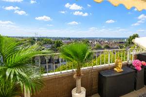 HELL UND GUT VERMIETET - 1 ZIMMER-WOHNUNG MIT HERRLICHEM FERNBLICK 