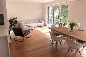 Helle, zentrumsnahe 2,5 Zimmer Wohnung mit hochwertiger Einbauküche in der Erphostrasse. Südlage.