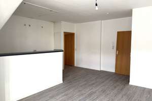 Helles und geräumiges Dachgeschoß mit Wannenbad – Lessingstraße 26, 39108 Stadtfeld Ost, Magdeburg – Vorschaubild 8