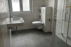 Helle 4-Zimmer Wohnung im 1. OG im Heilbronner Osten in kleiner Wohneinheit – Die vollständige Adresse der Immobilie erhältst du vom Anbieter., 74074 Heilbronn, Heilbronn – Vorschaubild 2