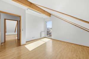 ***Stilvolles Reihenendhaus in ruhiger Lage von Olching-Wohnen mit Gartenidylle – Oberanger 12, 82140 Olching – Vorschaubild 22