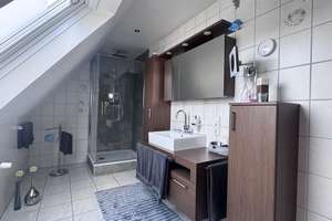 Großzügiges Zweifamilienhaus mit ausgebautem Dachgeschoss und Südgarten in Bielefeld-Quelle – 33649 Brackwede, Bielefeld – Vorschaubild 25