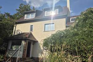 Einfamilienhaus mit Grundstück und Garage – Die vollständige Adresse der Immobilie erhältst du vom Anbieter., 4288 Holzhausen, Leipzig – Vorschaubild 2