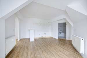 Notarkosten geschenkt: Gründerzeit-Dachgeschoss mit Innenhof-Balkon, offenem Wohnbereich & Keller – Handjerystraße 36, 12489 Adlershof, Berlin – Vorschaubild 6
