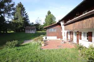Bauernhaus mit zwei Einheiten, Garagen, Garten, Wirtschaftsraum, Weitblick, ruhige Lage - Altusried – Die vollständige Adresse der Immobilie erhältst du vom Anbieter., 87452 Altusried – Vorschaubild 9