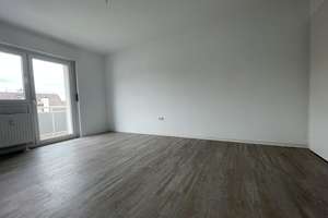 Zentral gelegene 3-Zimmer-Wohnung mit zwei Balkonen in Weil am Rhein – Hirschenstr. 22, 79576 Weil am Rhein – Vorschaubild 4
