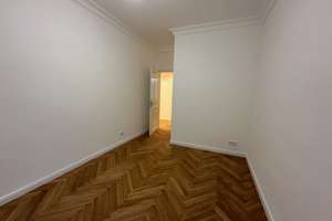 Kernsanierte 3.5 Zimmer Altbauwohnung mit Balkon - Erstbezug – Klenzestraße 86, 80469 Glockenbach, München – Vorschaubild 3