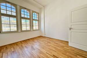 Erstbezug nach Kernsanierung | 4 Zimmer | Loggia | 2 Bäder | Fußbodenheizung | Aufzug | Stellplatz – Straße der Nationen 80b, 9111 Zentrum, Chemnitz – Vorschaubild 9