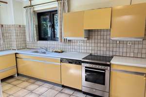 Freistehendes Einfamilienhaus mit Ausbaupotenzial im Dachgeschoss in ruhiger Lage von Krefeld – Die vollständige Adresse der Immobilie erhältst du vom Anbieter., 47802 Traar, Krefeld – Vorschaubild 4
