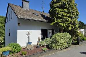 Gräfrath: Tolles 1-2 Fam.-Haus, mit Sauna und Schwimmbad - am Waldrand - sucht neue Familie! – Die vollständige Adresse der Immobilie erhältst du vom Anbieter., 42653 Gräfrath, Solingen – Vorschaubild 5