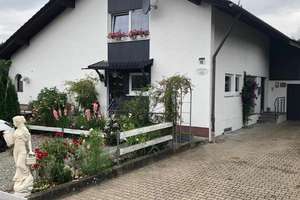 Einfamilienhaus mit 245 m² & Einlieger-/Pensionseinheit in Leutkirch im Allgäu