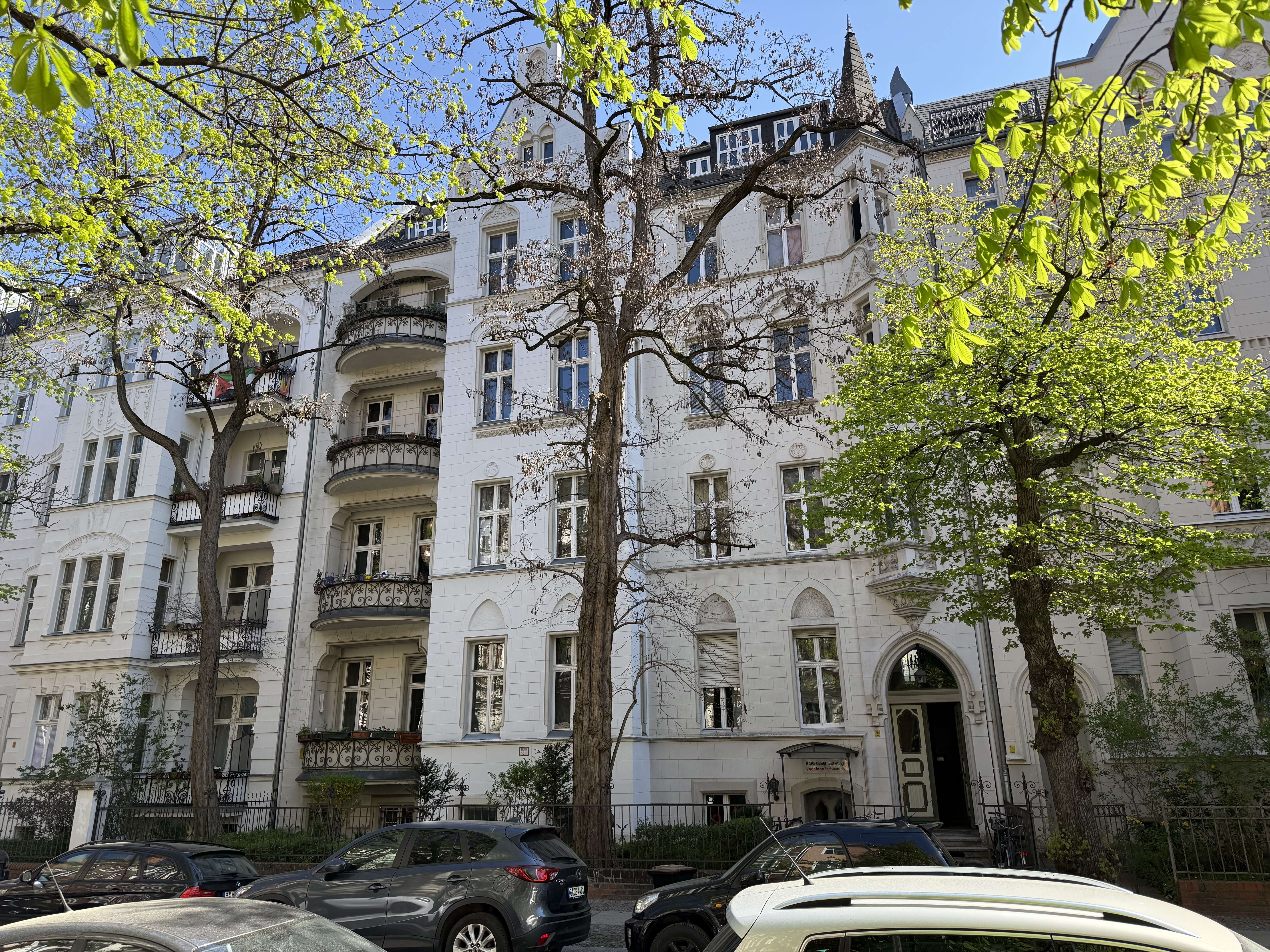 Großzügiges Dachgeschoss im Baudenkmal / bezugsfrei / kein Aufzug, Berlin – Bild 1