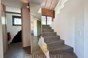 Einziehen, wohlfühlen, profitieren – großzügiges Dreifamilienhaus mit exklusiver Maisonettewohnung – Die vollständige Adresse der Immobilie erhältst du vom Anbieter., 70376 Münster, Stuttgart – Vorschaubild 11